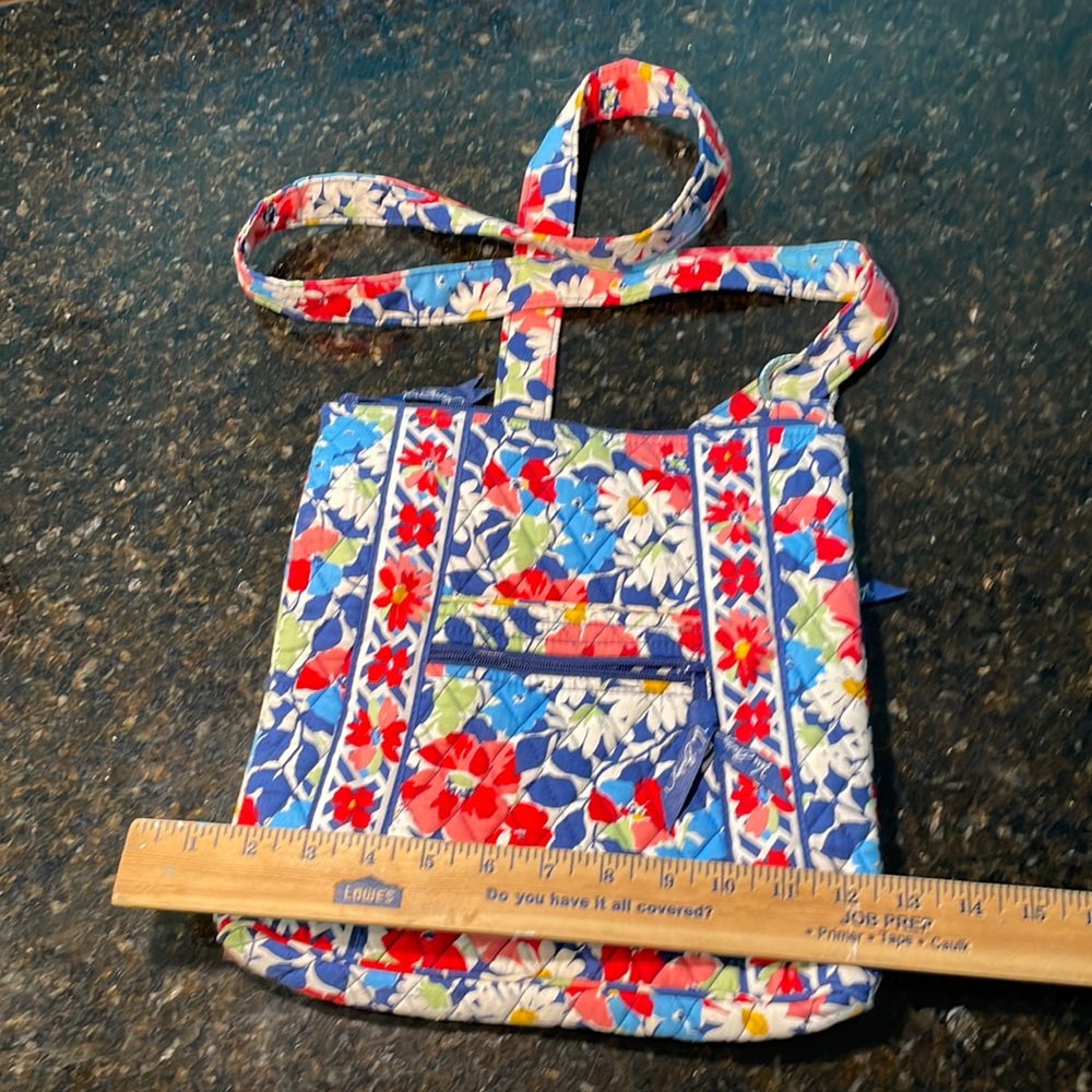Vera Bradley crossbody bag